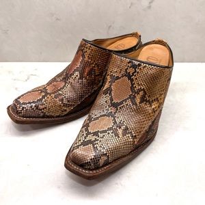 Vintage Snakeskin Western Mule Boots size 38 Expensive! brand